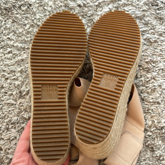 NWOB Eileen Fisher Willow Tumbled Leather Wedge Espadrille in Honey - Picture 3 of 6